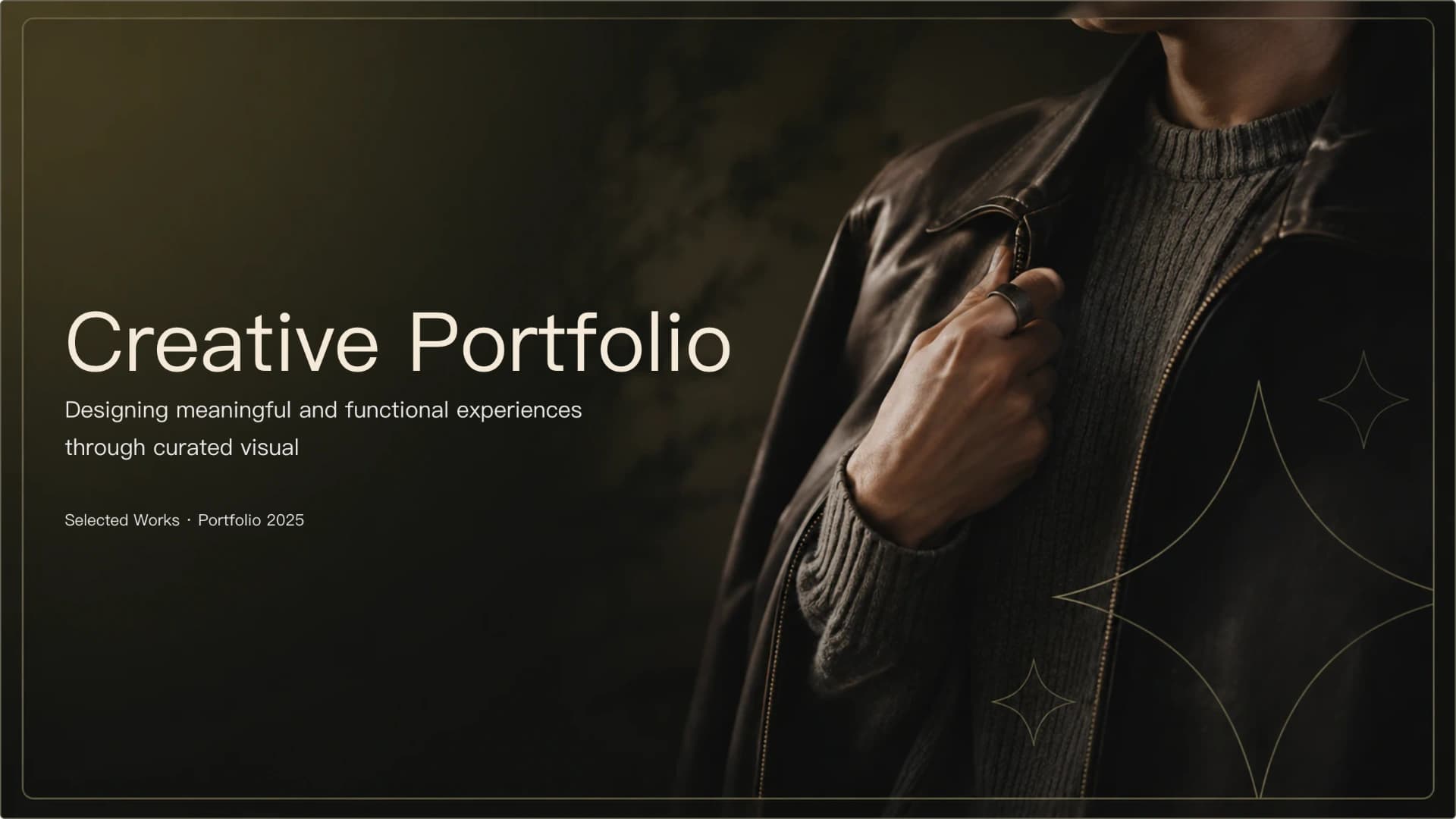 Slide 1: Portfólio Criativo preview of Portfólio de Designer Minimalista Escuro e Template de PowerPoint de Estudo de Caso UI UX presentation template