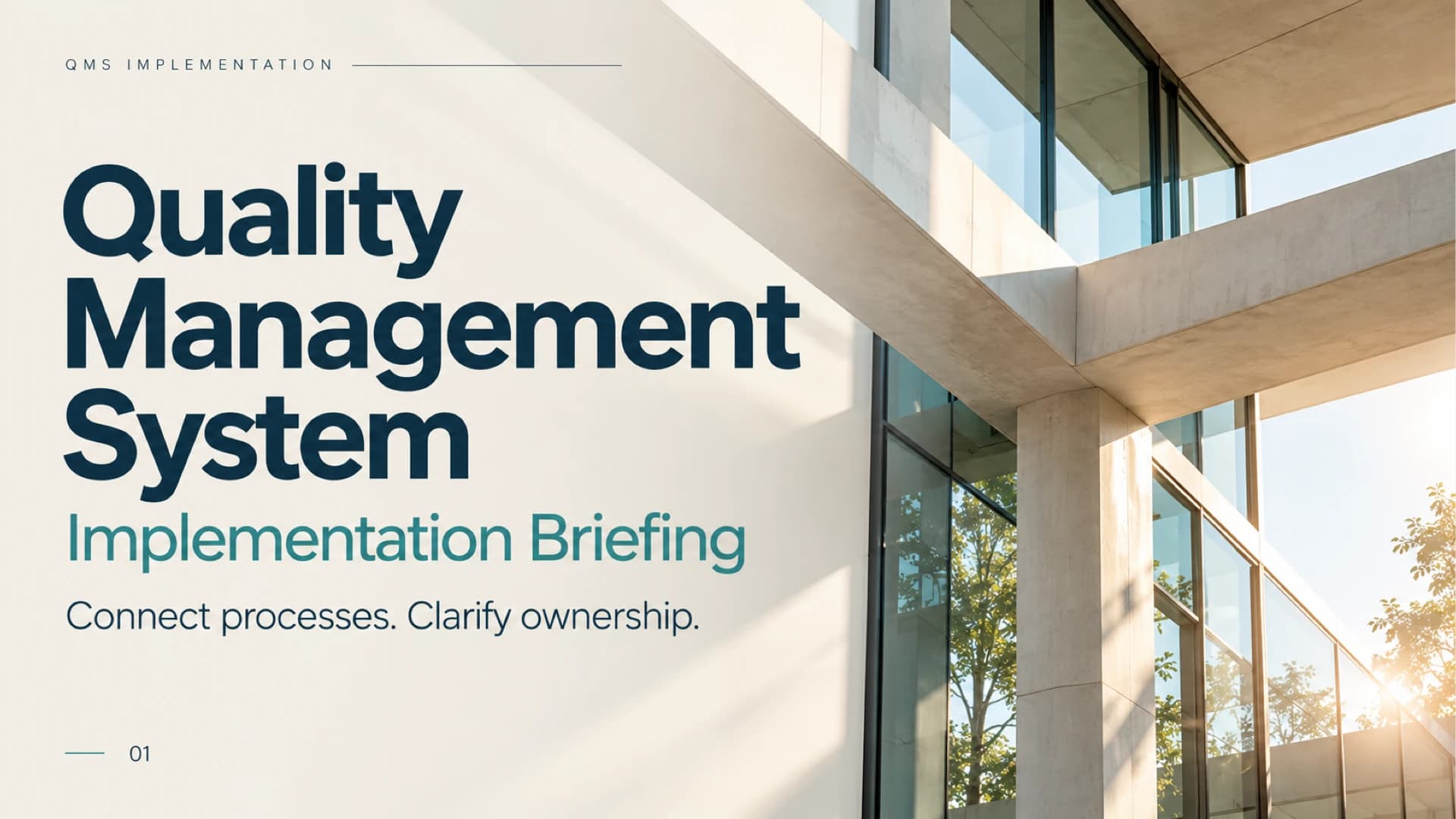Vorschau 1 der Präsentationsvorlage Briefing zur QMS-Einführung – PowerPoint-Vorlage